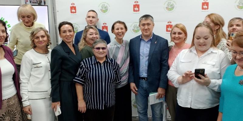 Встреча с Губернатором Пермского края Д. Н. Махониным.