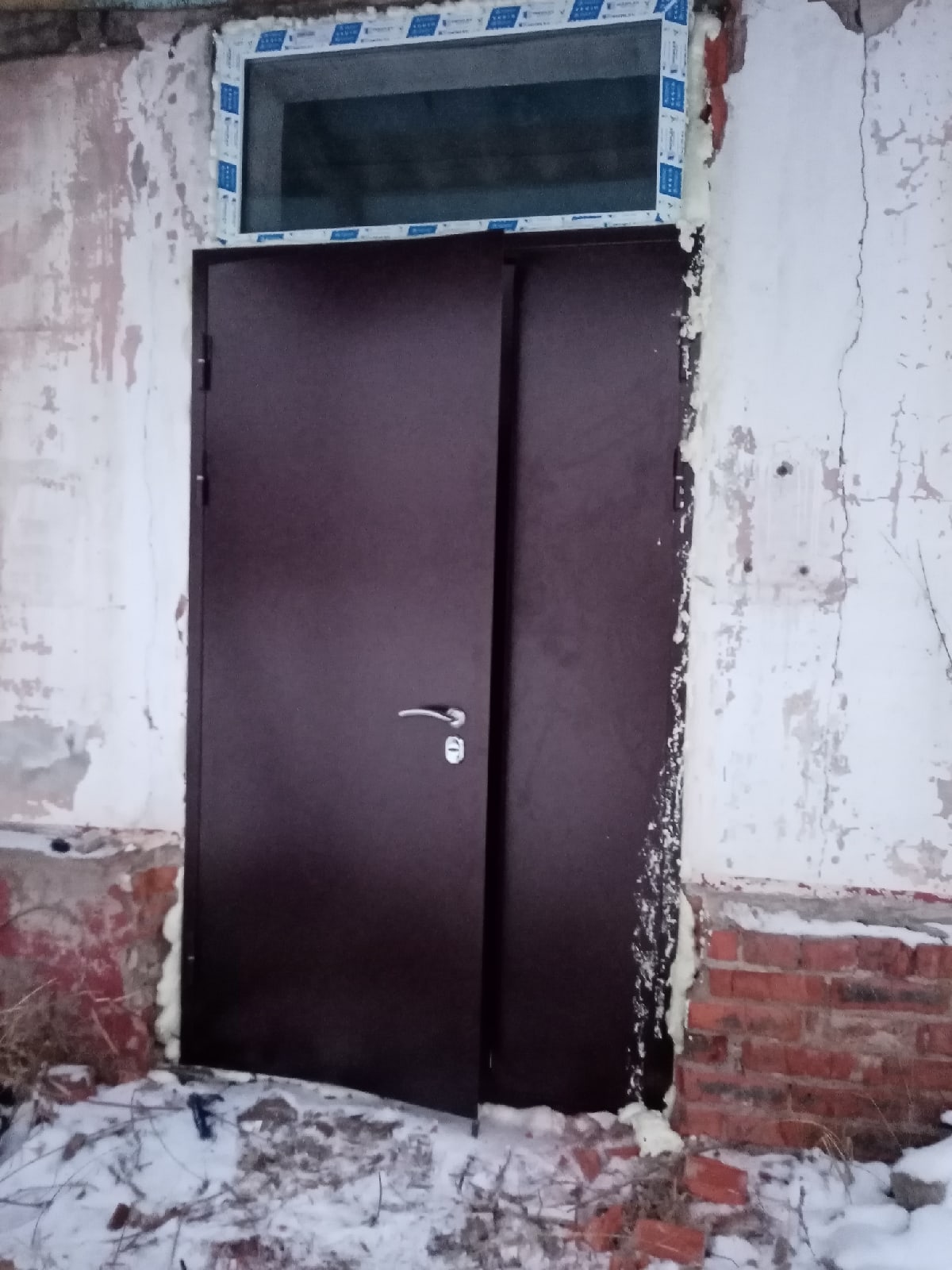 дверь